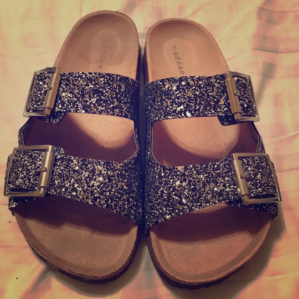 ✨ Sparkly Sandals ✨